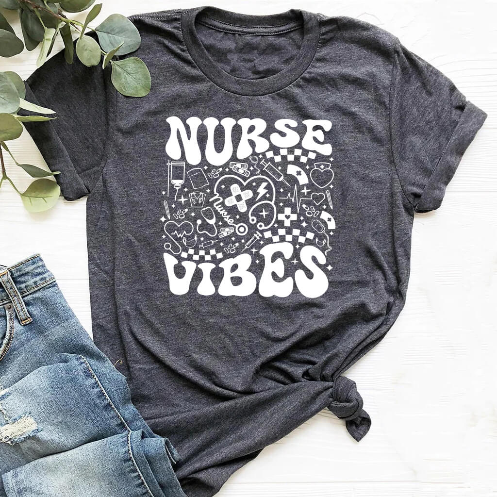 Nurse Vibes T-shirt - Retro 80's Tee