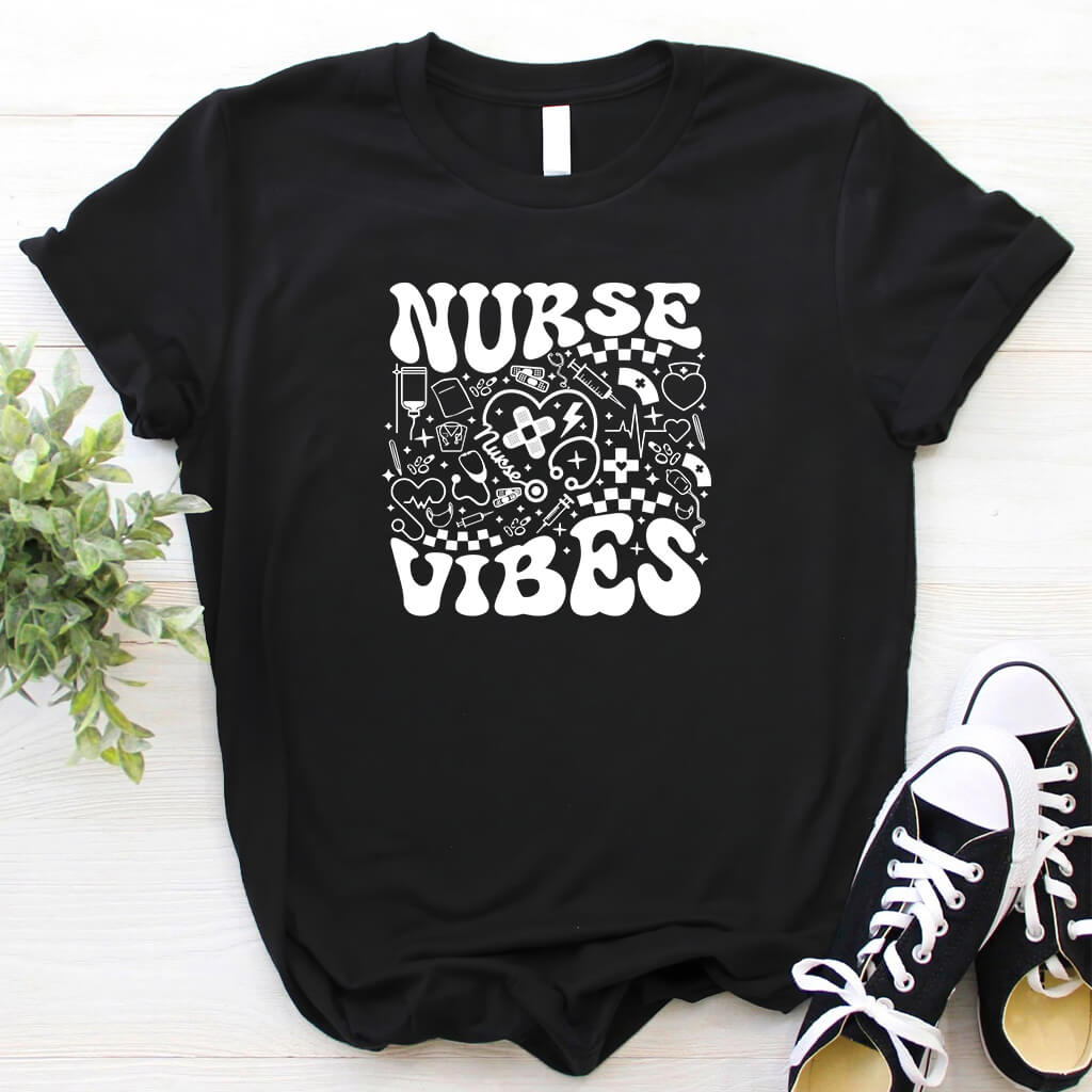 Nurse Vibes T-shirt - Retro 80's Tee