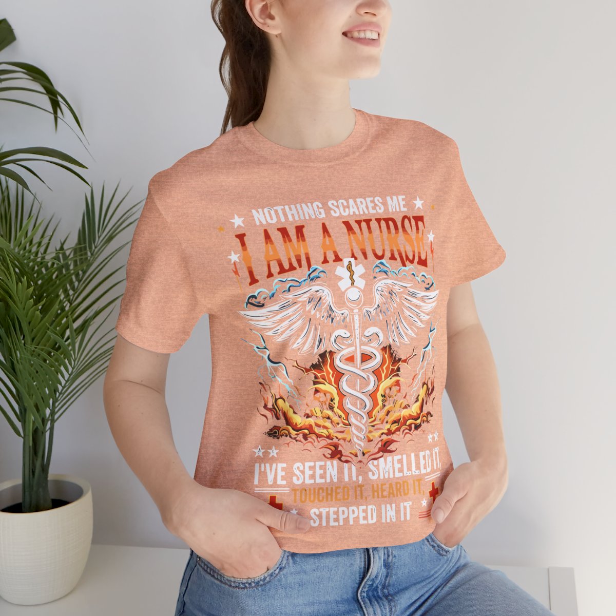 Nothing Scares me i'm a Nurse T-shirt