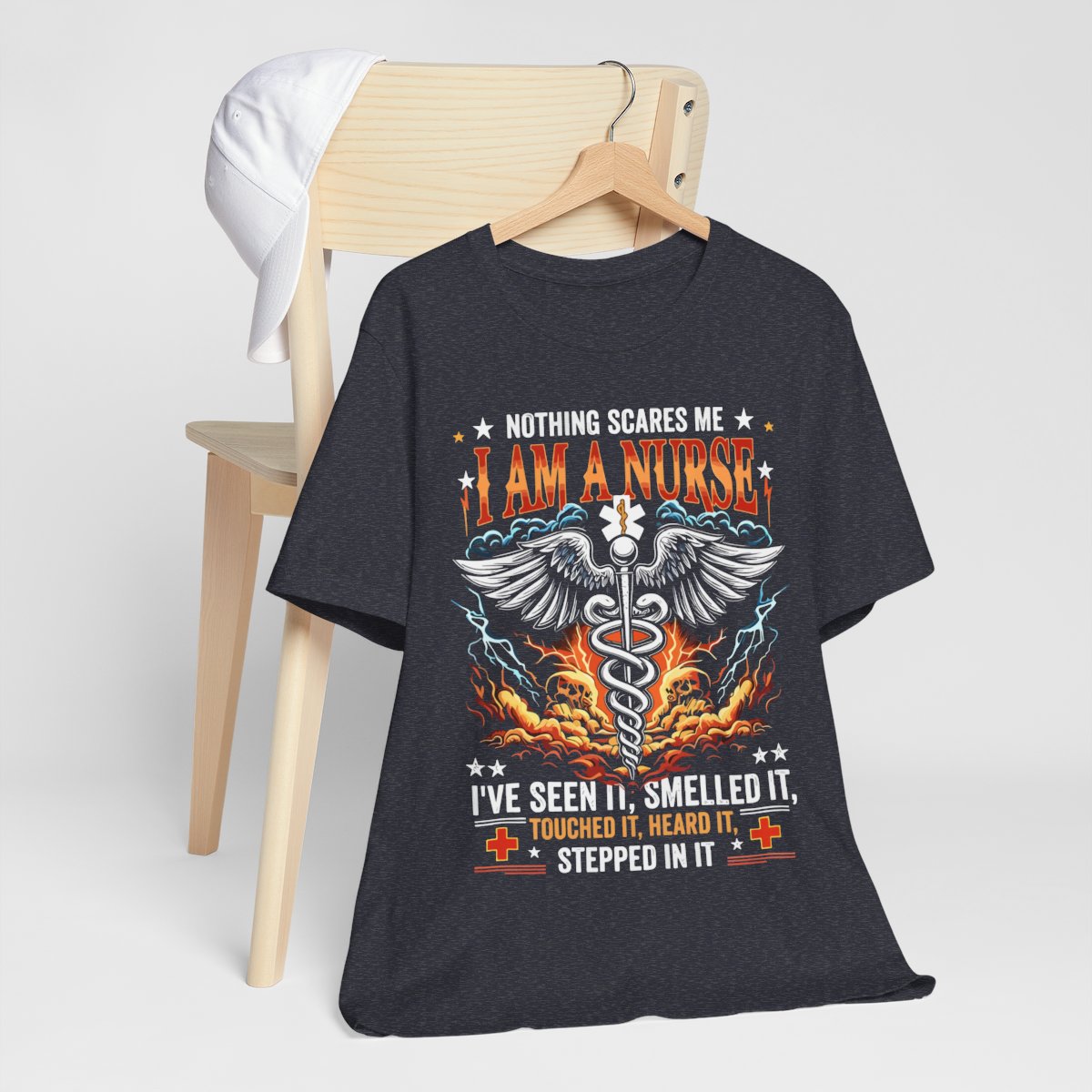 Nothing Scares me i'm a Nurse T-shirt
