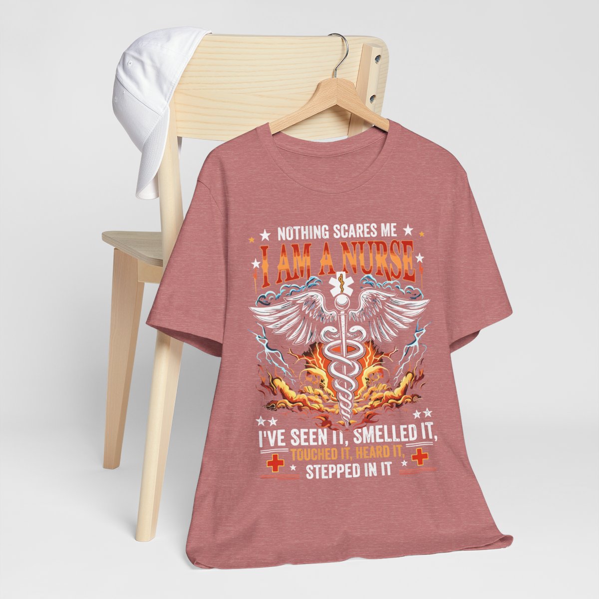 Nothing Scares me i'm a Nurse T-shirt